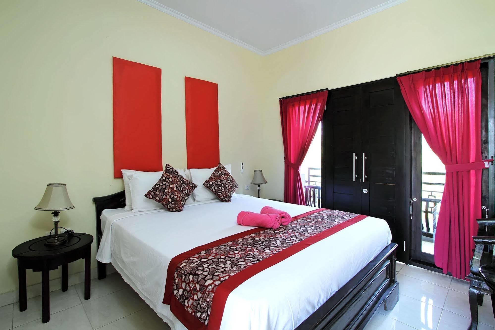Ramantika Bali House Hotel Jimbaran  Exterior photo