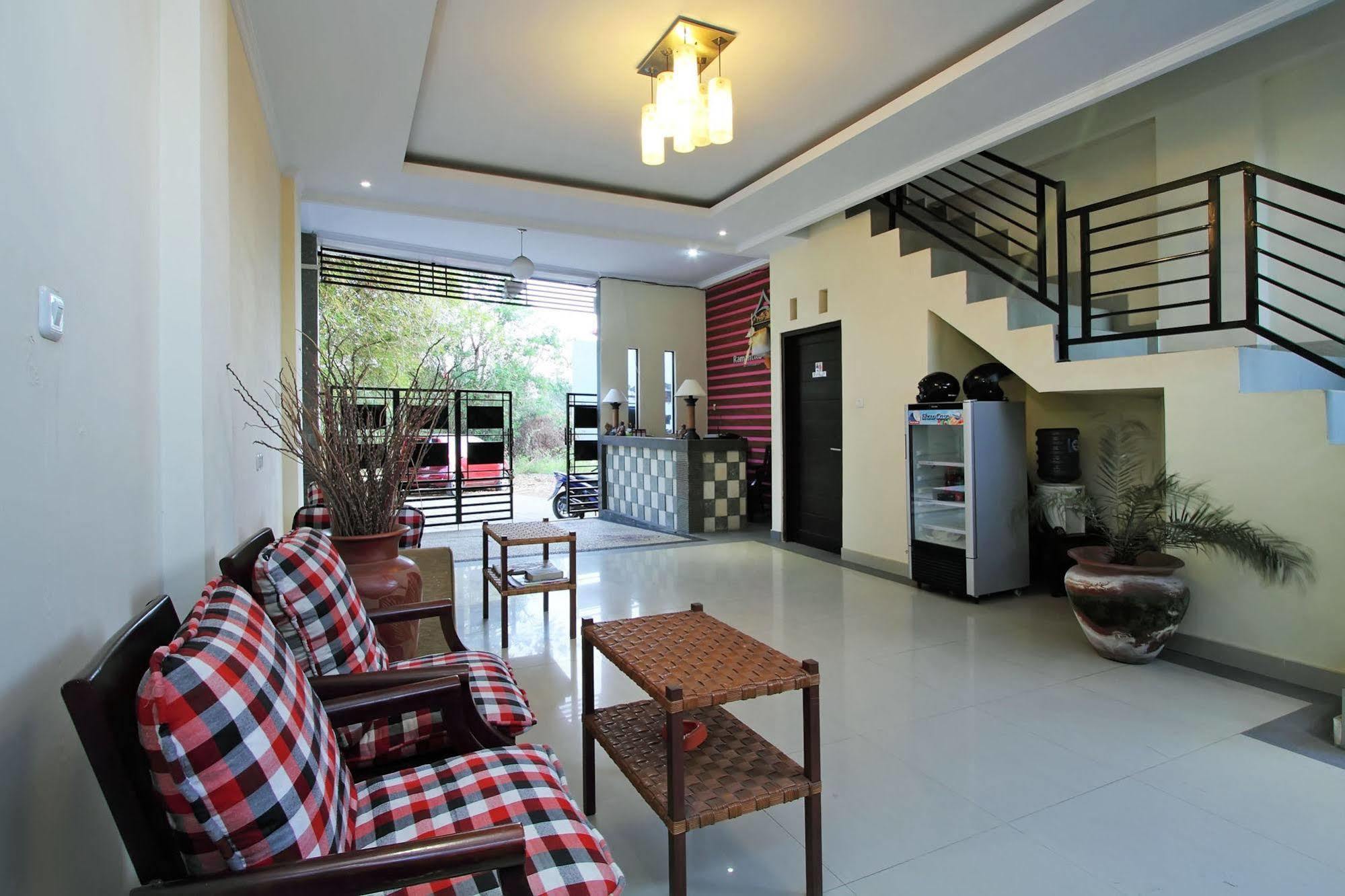 Ramantika Bali House Hotel Jimbaran  Exterior photo